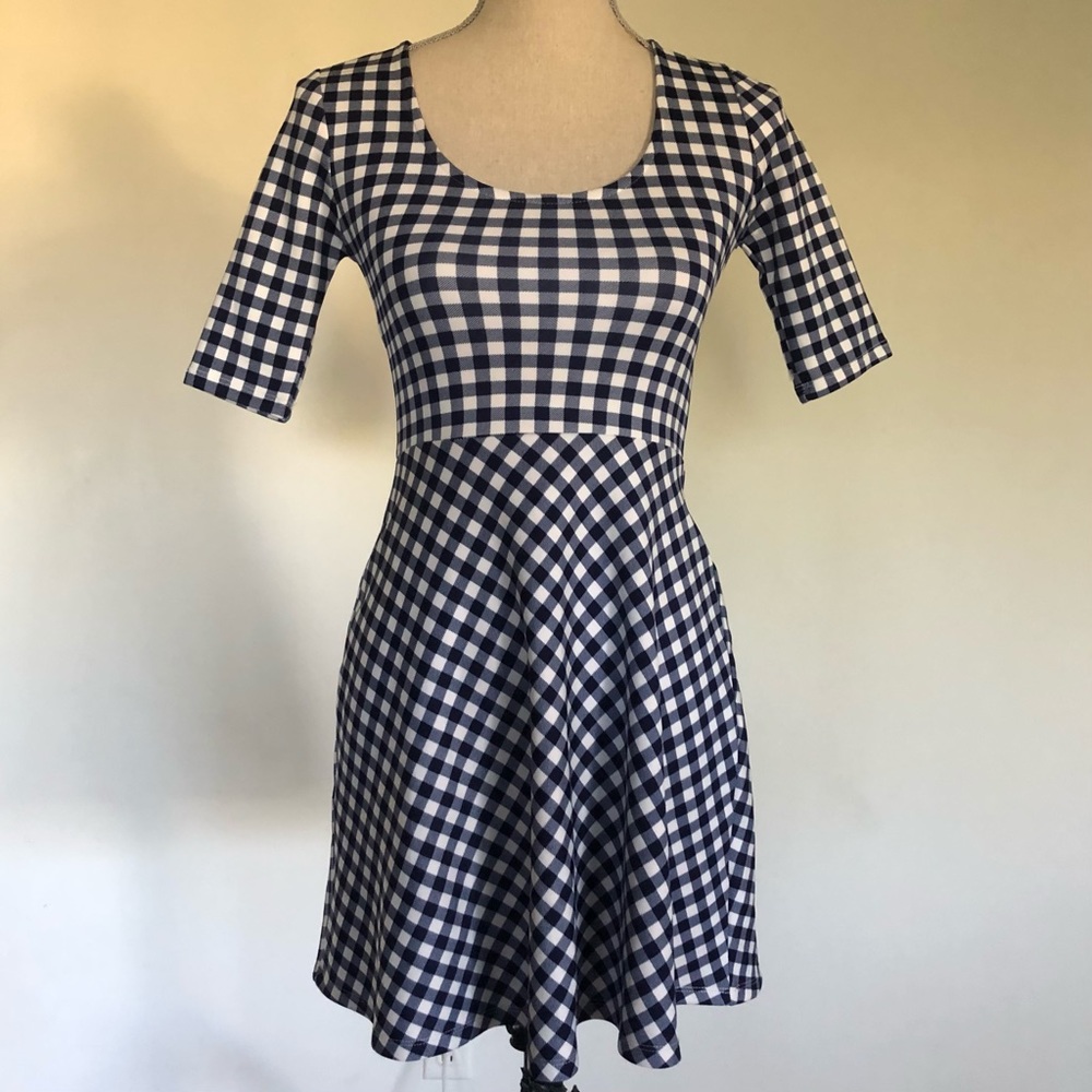 🟡 3/$25 forever 21 gingham dress